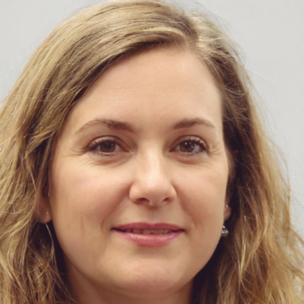 Ana Ruiz, experta en inversiones y ahorro